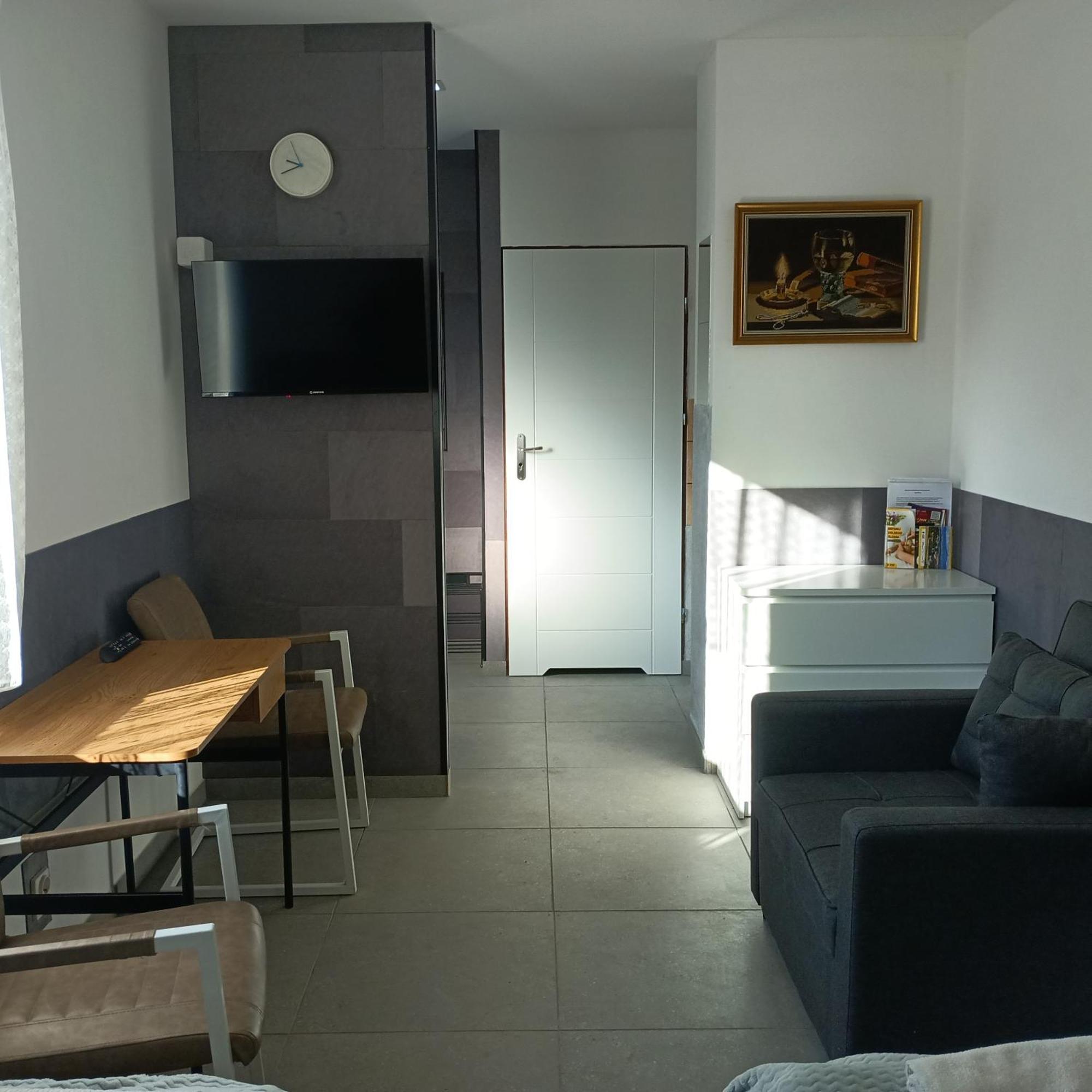 Kwatery 42 Jelenia Góra Exterior foto