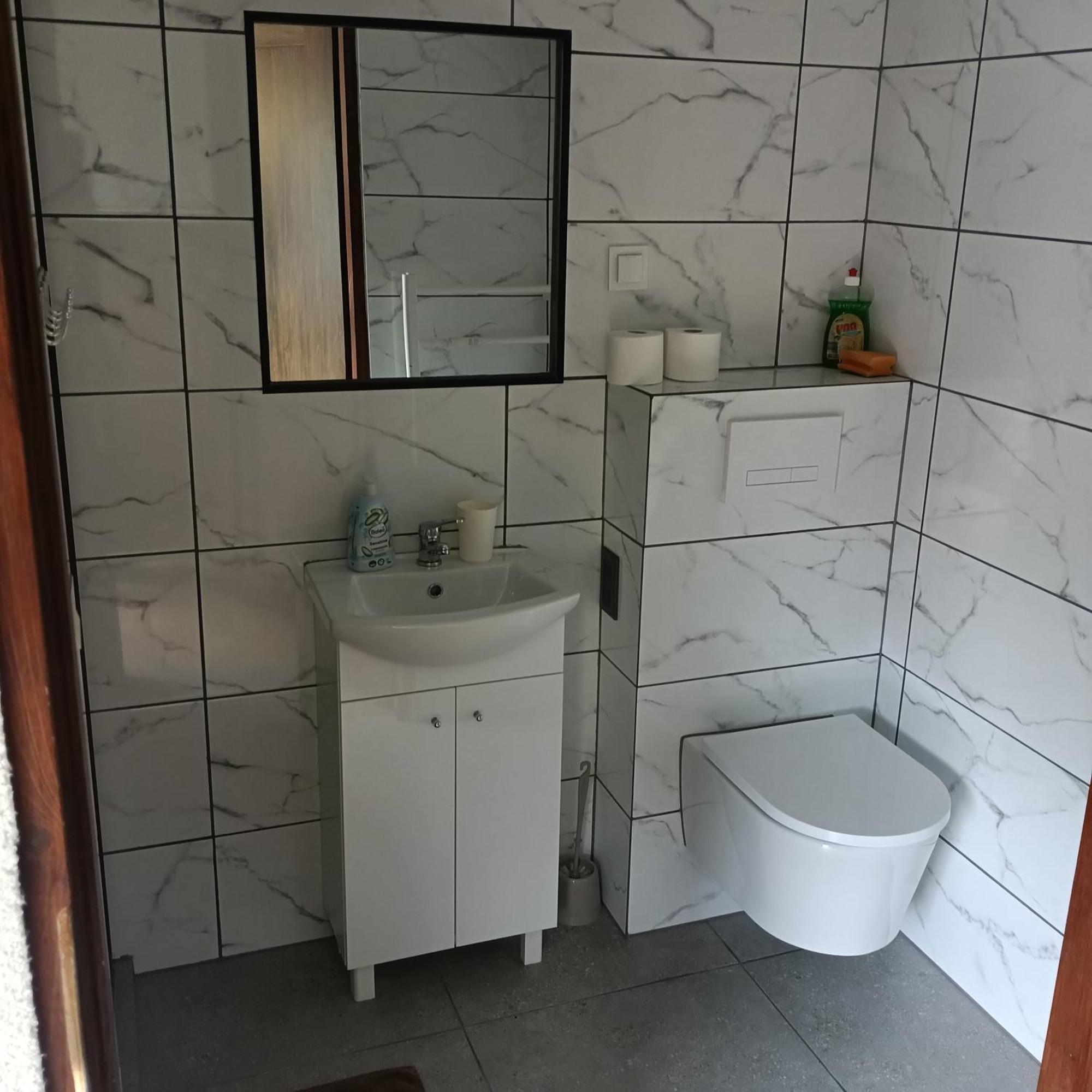 Kwatery 42 Jelenia Góra Exterior foto
